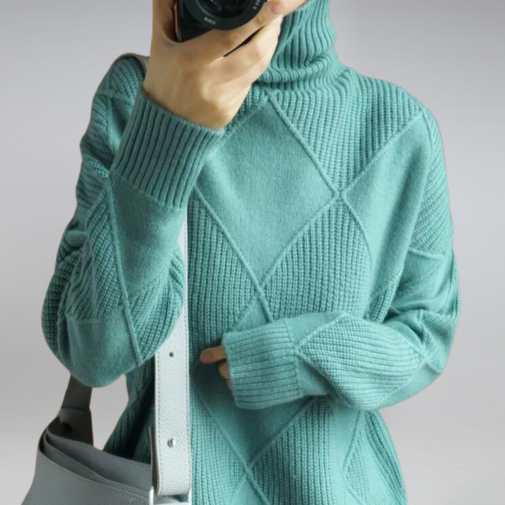 Charlotte | Cozy Women's Cashmere Turtleneck for Winter