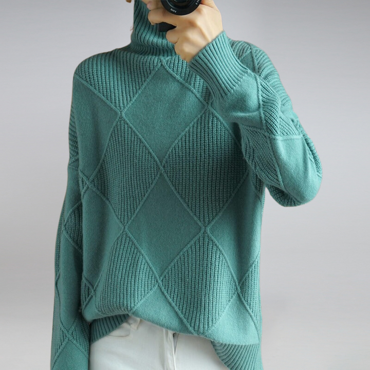Tabitha | Winter-Ready Women's Cashmere Turtleneck Sweater