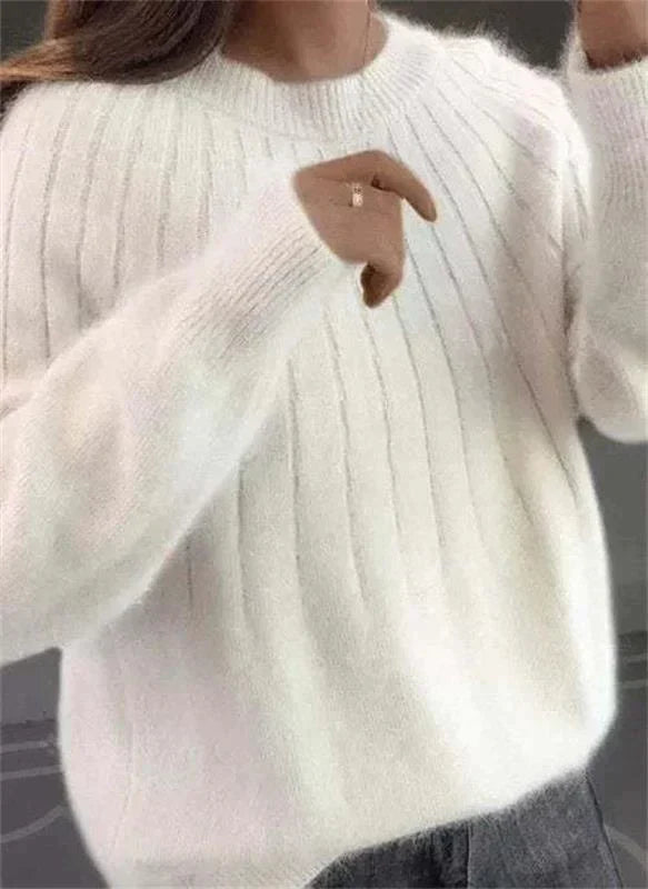 Harper | Luxurious Women's Cashmere Sweater for Winter