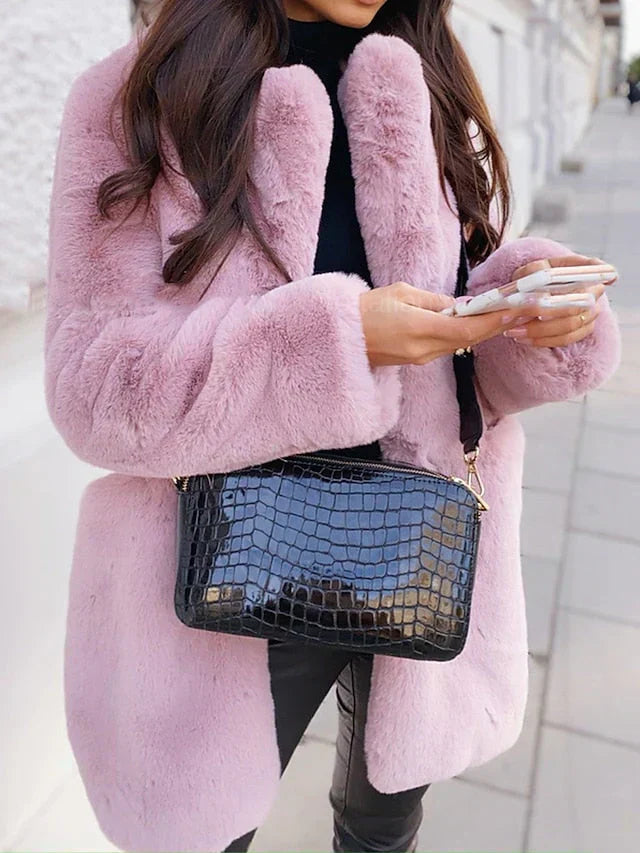 Ophelia | Elegant Teddy Coat for Cold Days