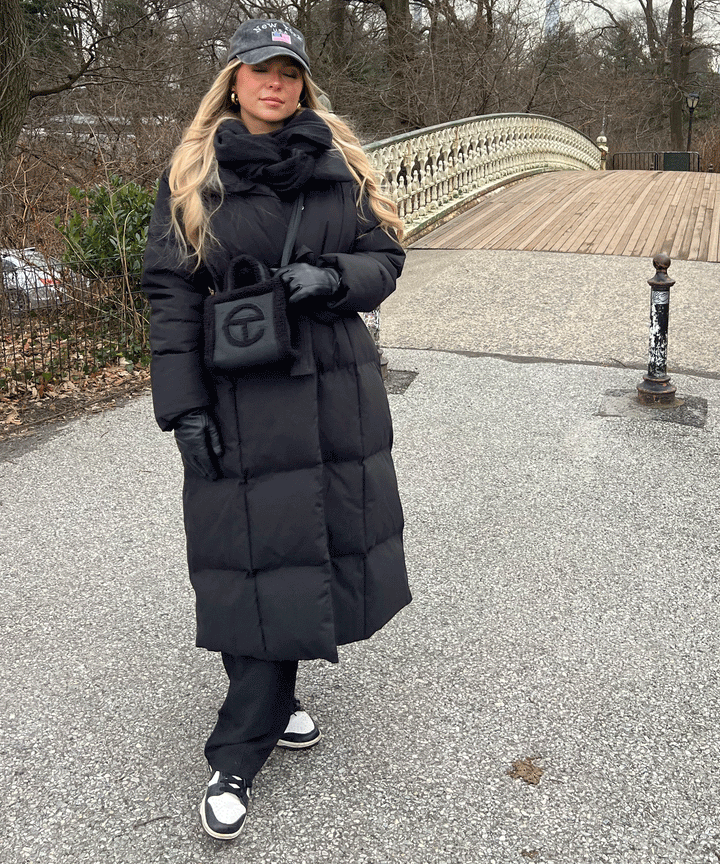 Lucy | Women's Oversized Black Winter Jacket