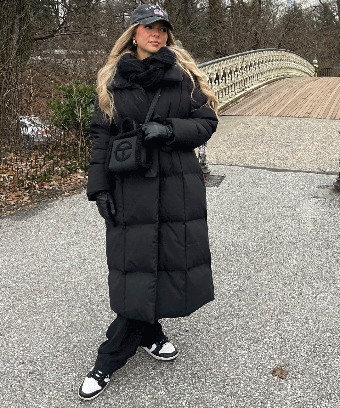 Lucy | Women's Oversized Black Winter Jacket