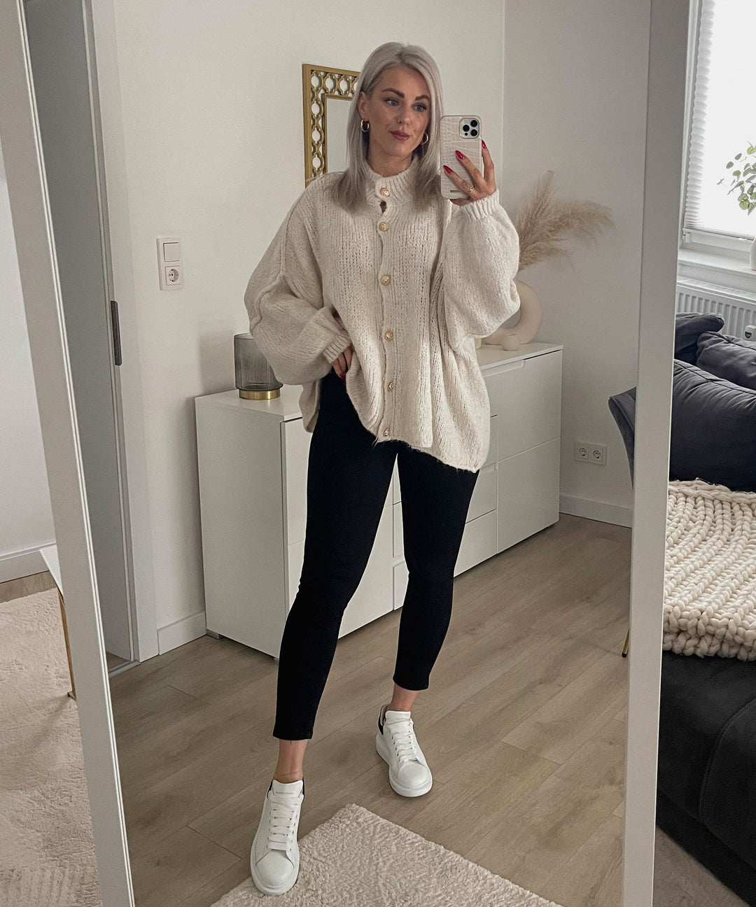Anna | Women's Beige Oversized Sweater