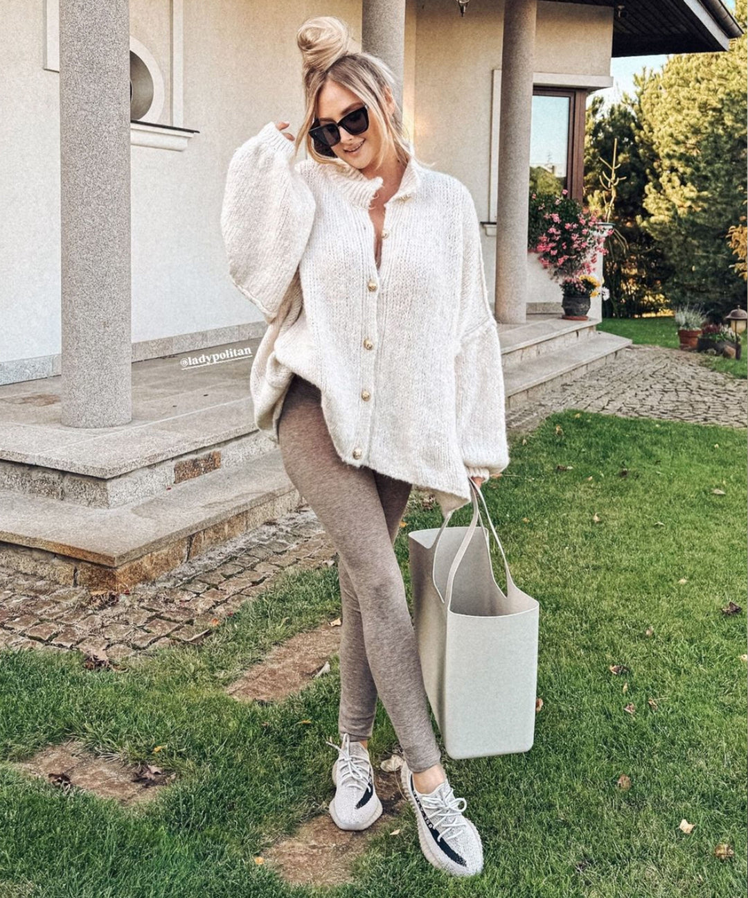 Anna | Women's Beige Oversized Sweater