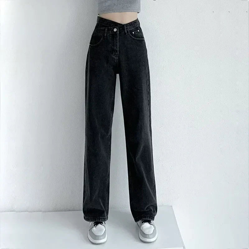 Iris | Women's Stylish High-Waisted Mom Jeans