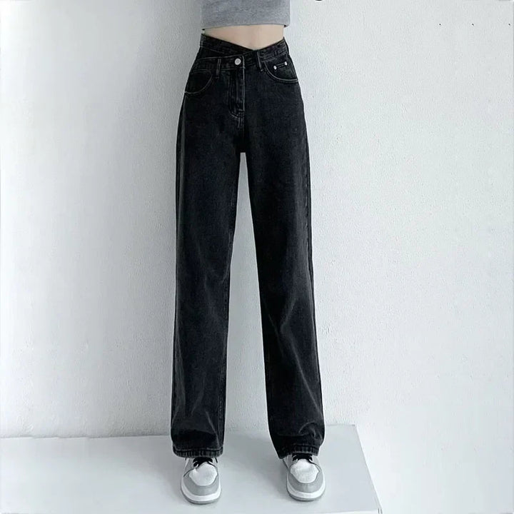 Iris | Women's Stylish High-Waisted Mom Jeans