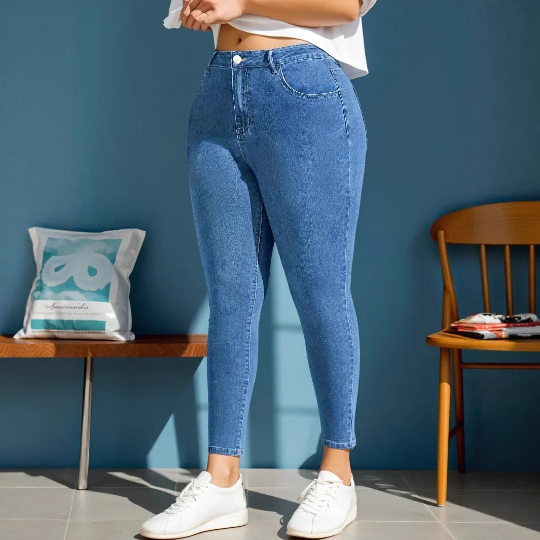 Phoebe | Women's Slim Fit Mom Jeans