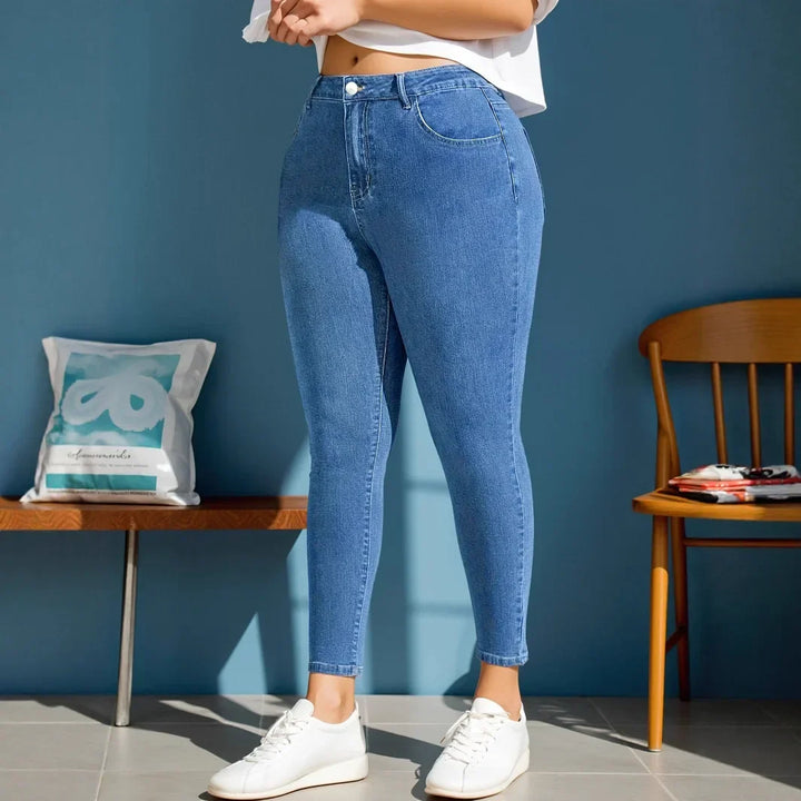 Phoebe | Women's Slim Fit Mom Jeans