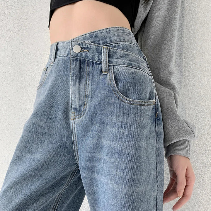 Iris | Women's Stylish High-Waisted Mom Jeans