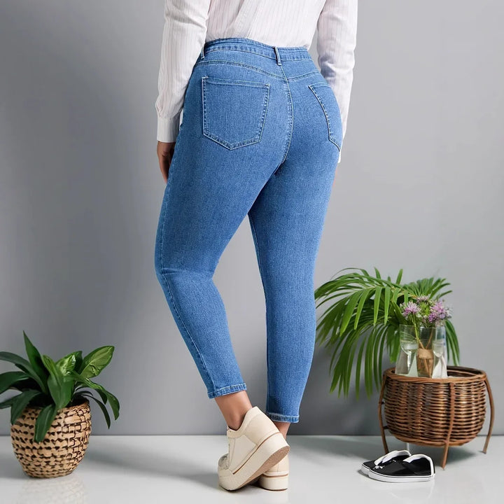 Phoebe | Women's Slim Fit Mom Jeans