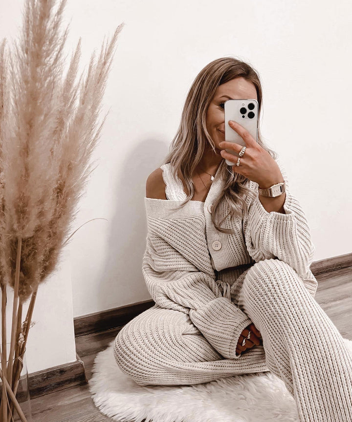 Grace | Women's Beige Set Collection