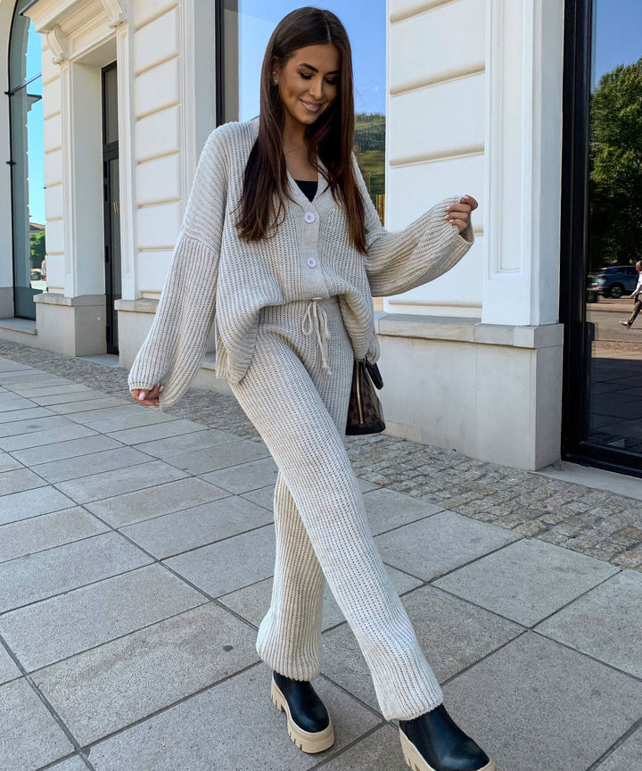 Grace | Women's Beige Set Collection