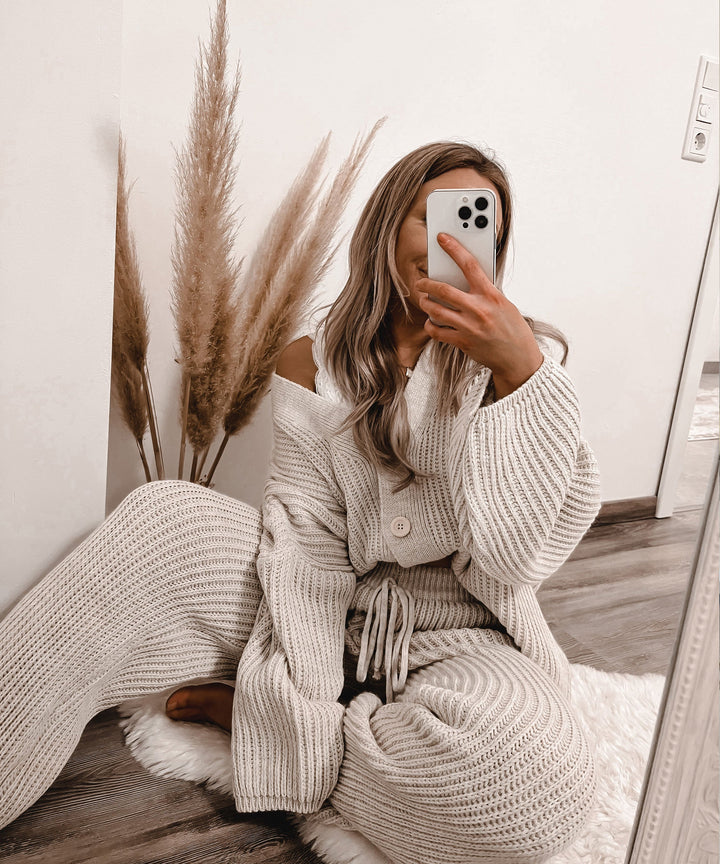 Grace | Women's Beige Set Collection