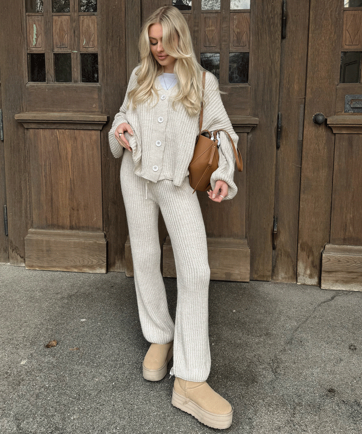 Grace | Women's Beige Set Collection