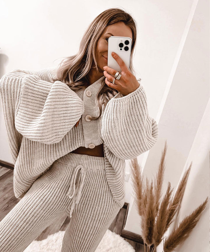 Grace | Women's Beige Set Collection