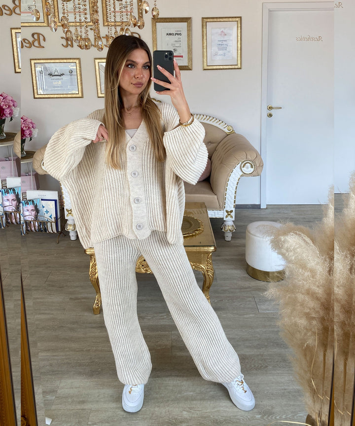 Grace | Women's Beige Set Collection