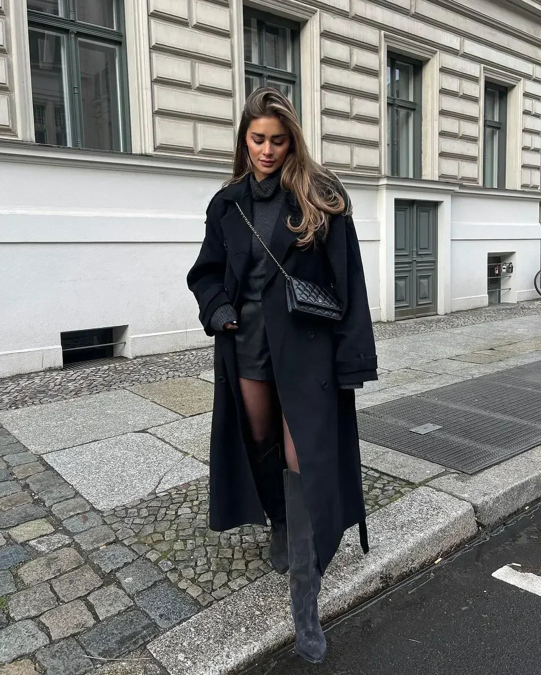 Beatrice | Classic Black Coat