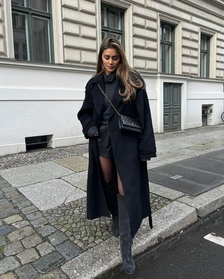 Beatrice | Classic Black Coat
