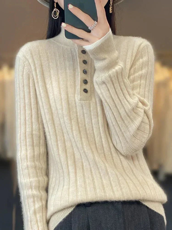 Martha | Winter Ribbed Sweater with Button Collar
