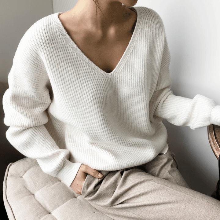 Poppy | Cozy V-Neck Knit Sweater for Winter