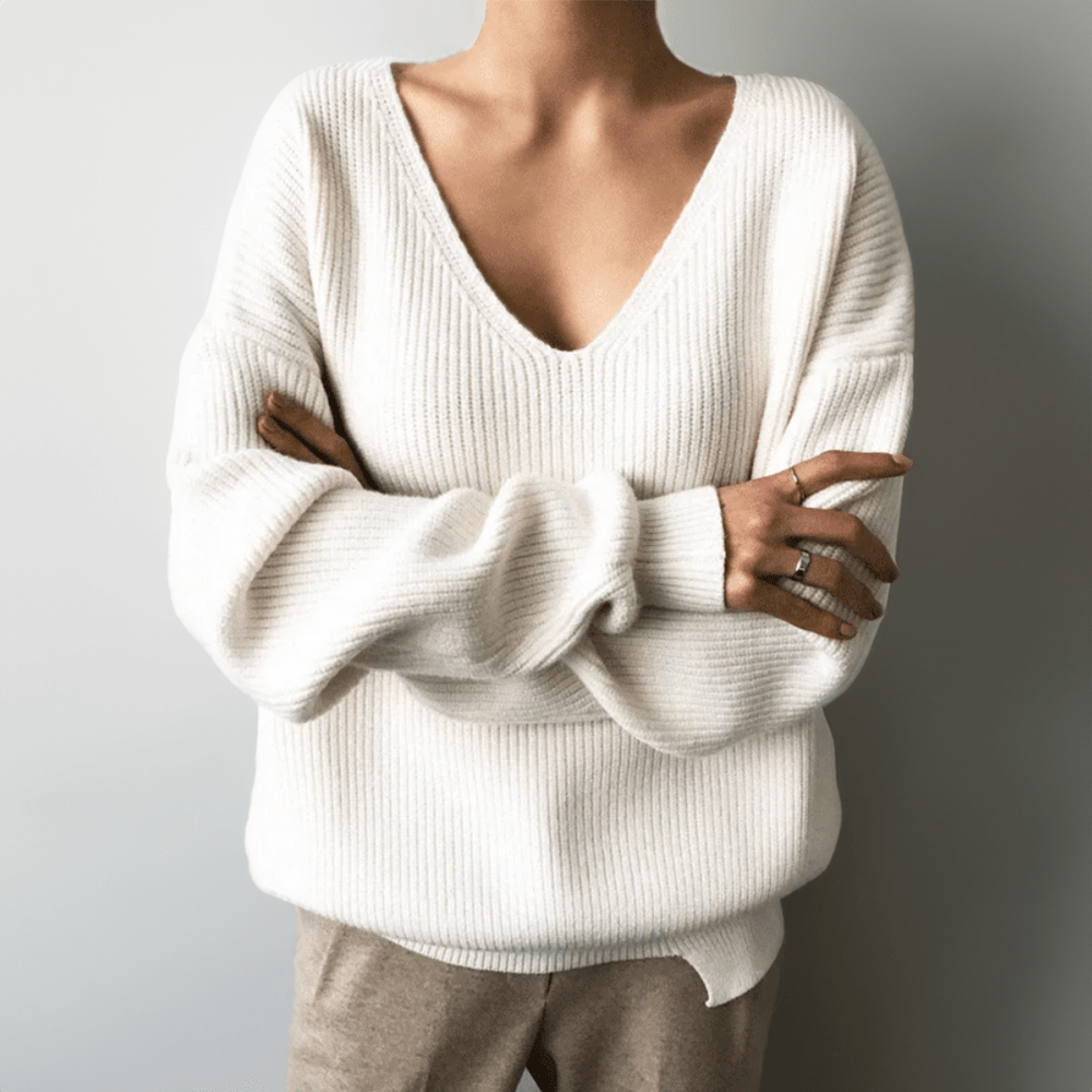 Poppy | Cozy V-Neck Knit Sweater for Winter