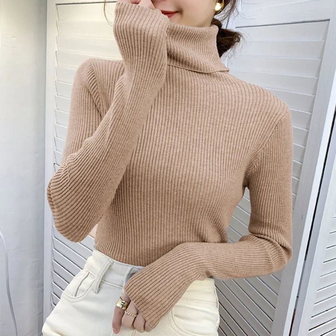 Violet | Winter-Ready Cashmere Turtleneck Sweater