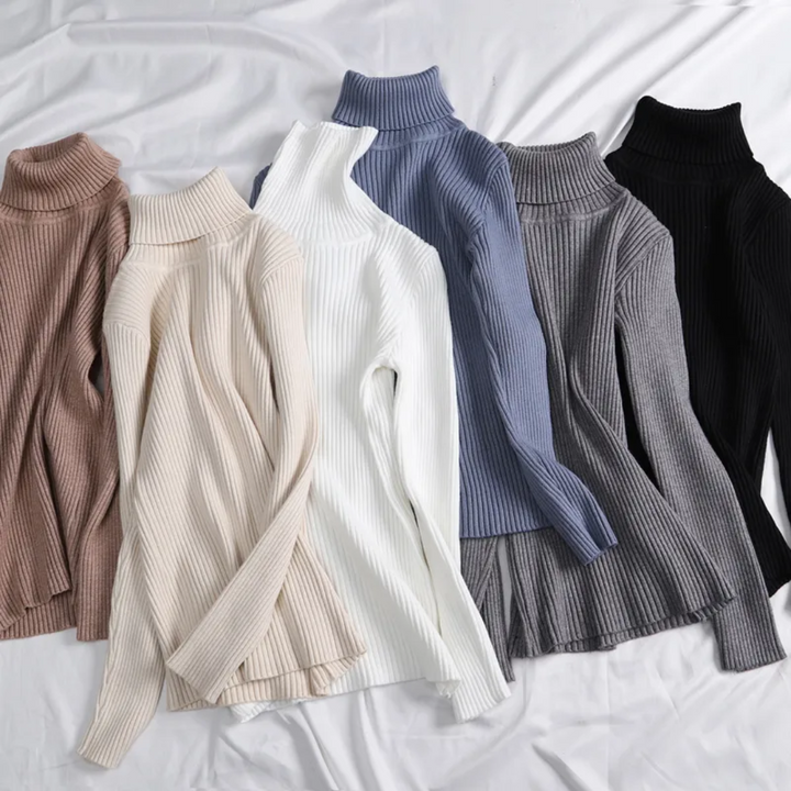 Violet | Winter-Ready Cashmere Turtleneck Sweater