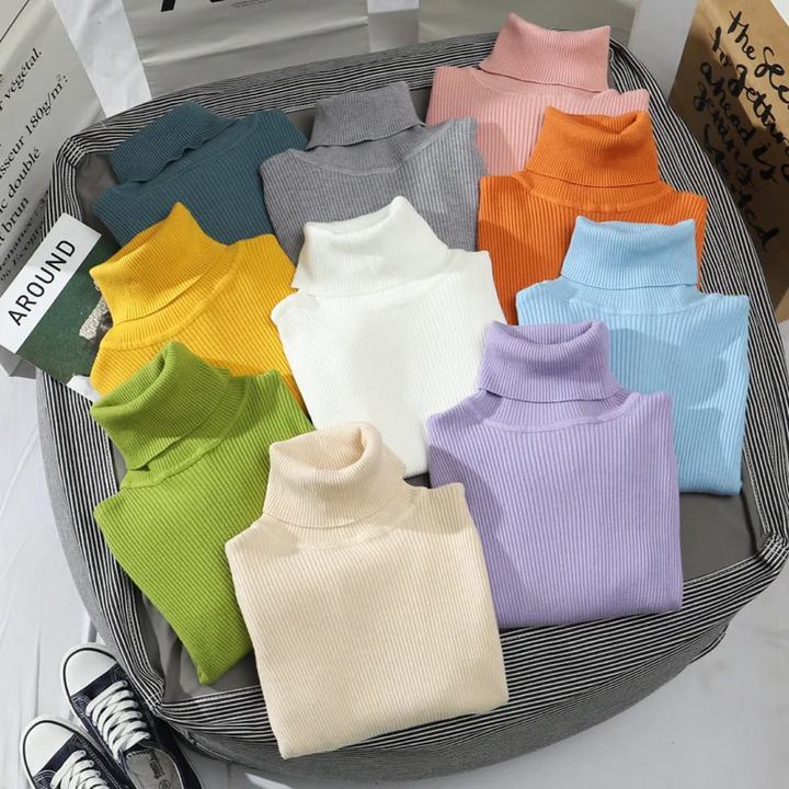Violet | Winter-Ready Cashmere Turtleneck Sweater