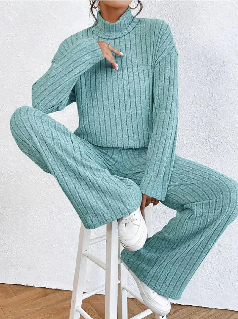 Lucy | Women's Turtleneck Sweater and Pants Set