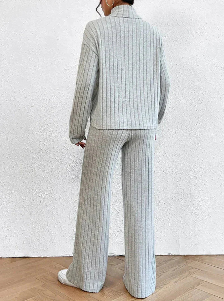 Lucy | Women's Turtleneck Sweater and Pants Set