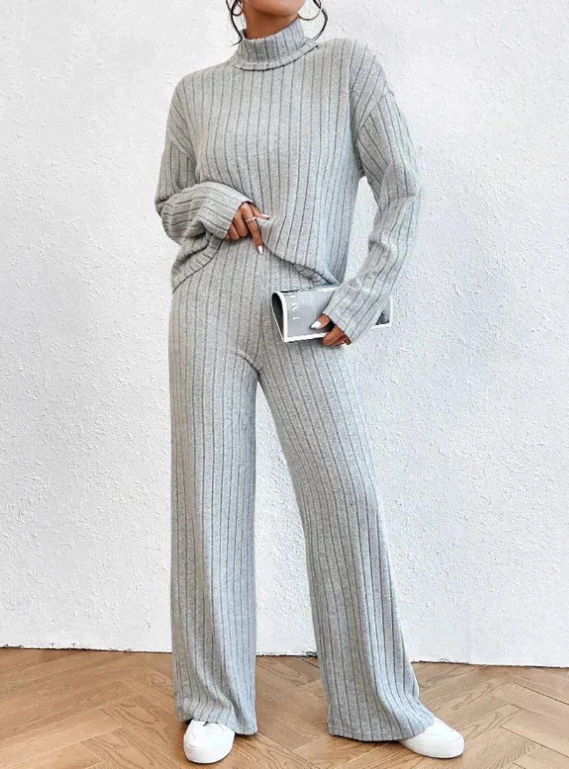 Lucy | Women's Turtleneck Sweater and Pants Set