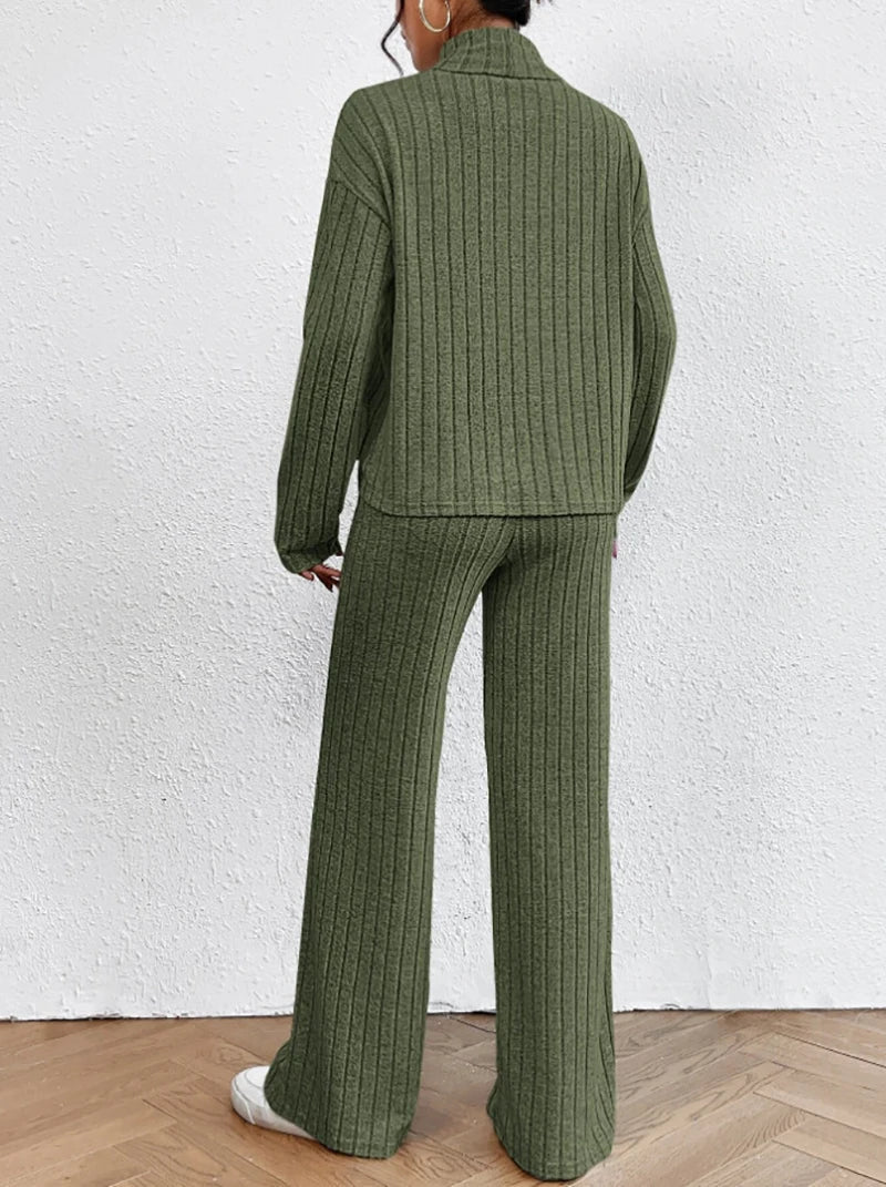Lucy | Women's Turtleneck Sweater and Pants Set