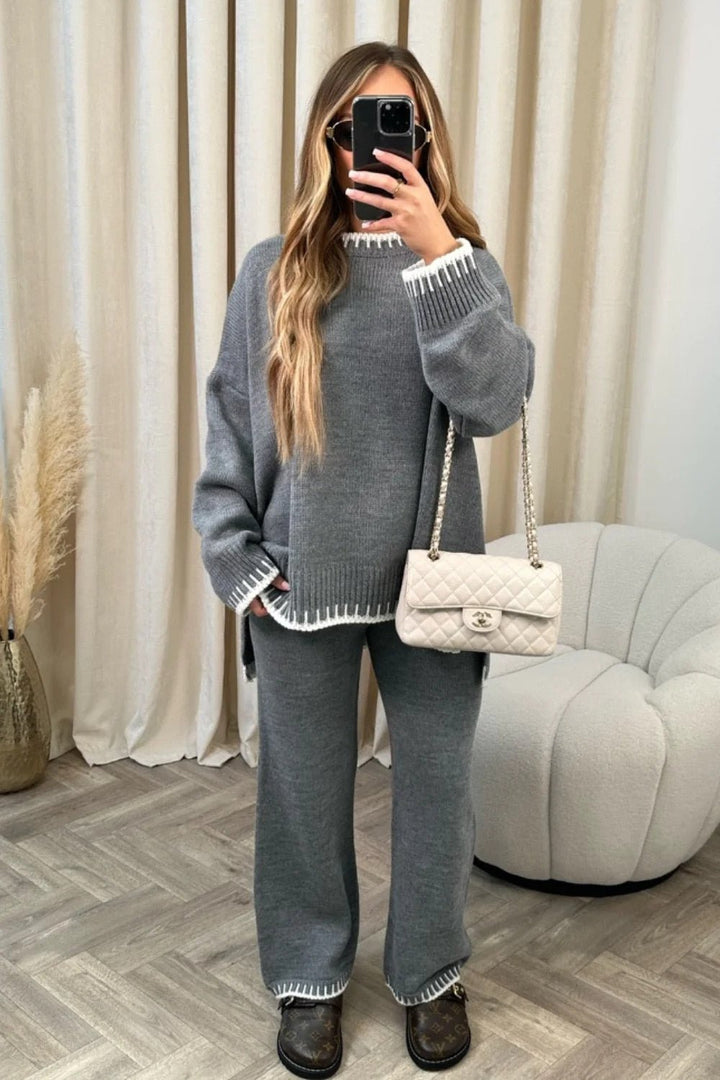 Daphne | Women's Pullover and Pants Set